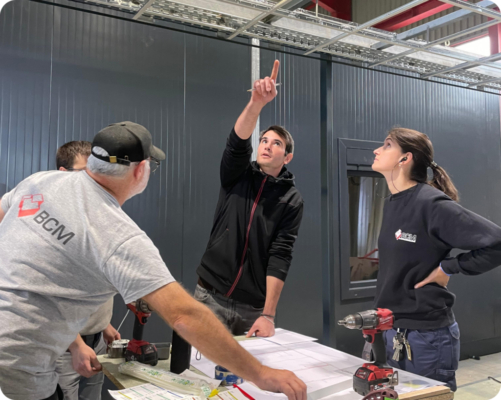 Découvrez l'atelier de construction modulaire.